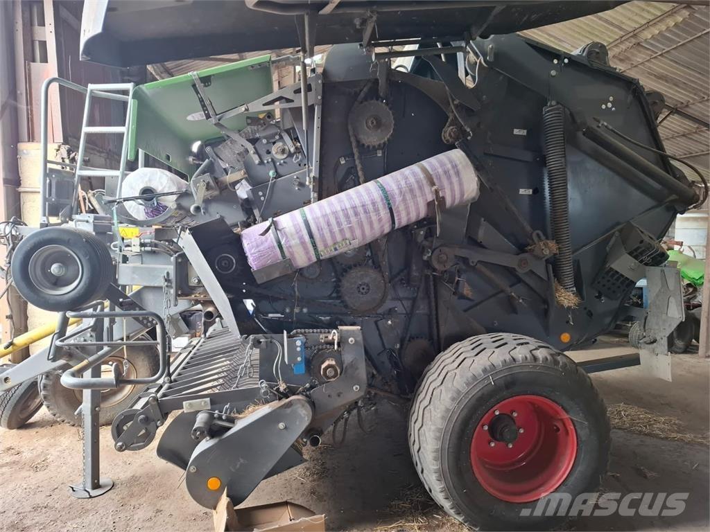 Fendt ROTANA 160V Quaderpressen