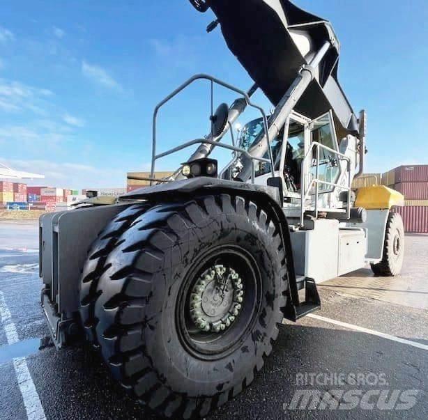 Hyster RS46-41XD/67S Reach-Stacker