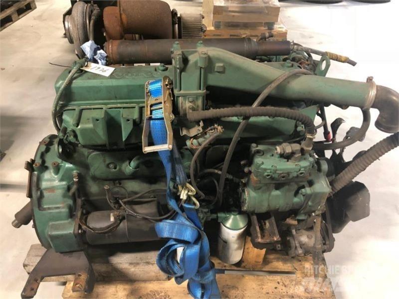 Volvo D7B Sonstige Flurförderzeuge