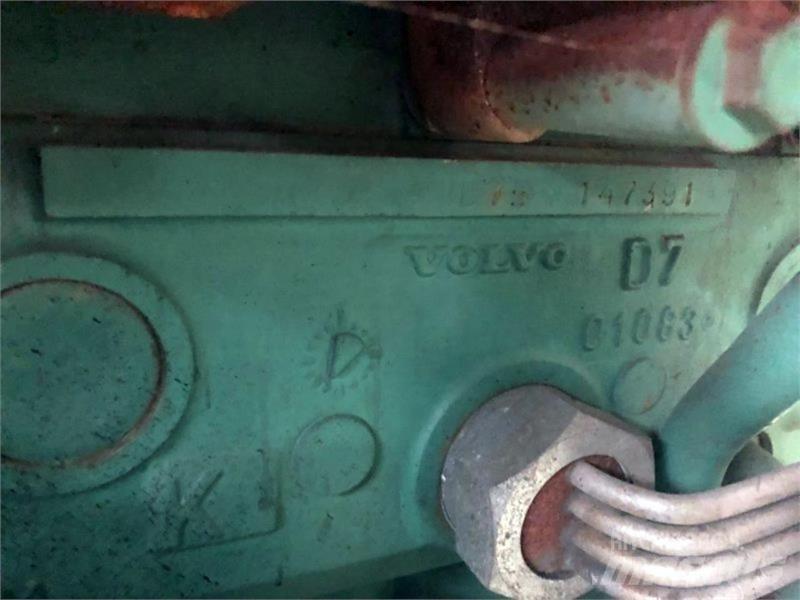 Volvo D7B Sonstige Flurförderzeuge