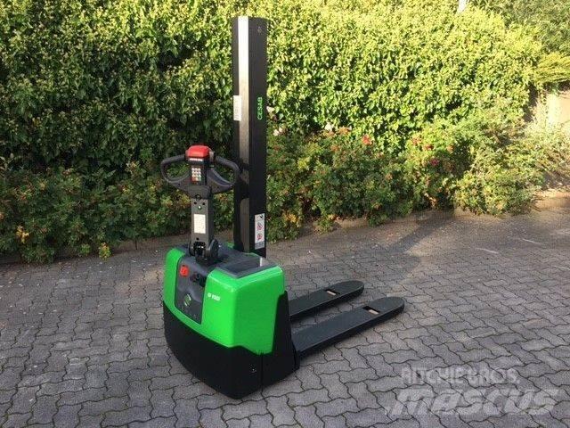 Cesab S110 Deichselstapler