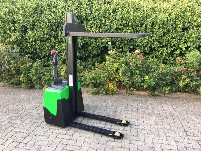 Cesab S110 Deichselstapler