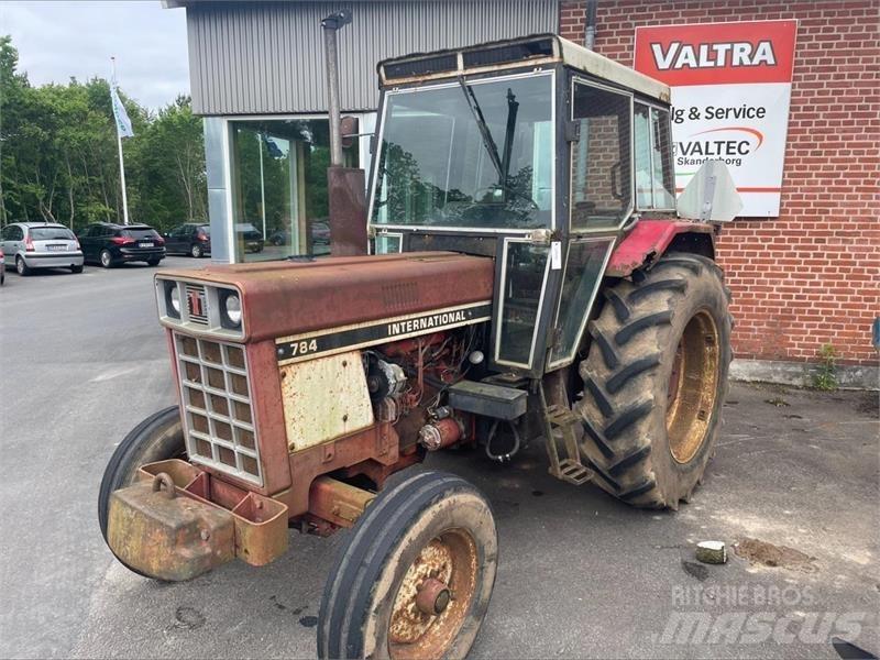 IH 784 Traktoren