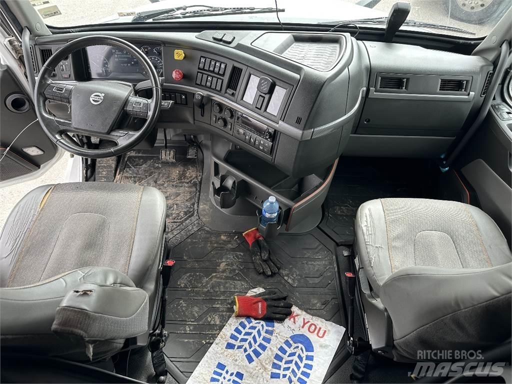 Volvo VNL760 Sattelzugmaschinen