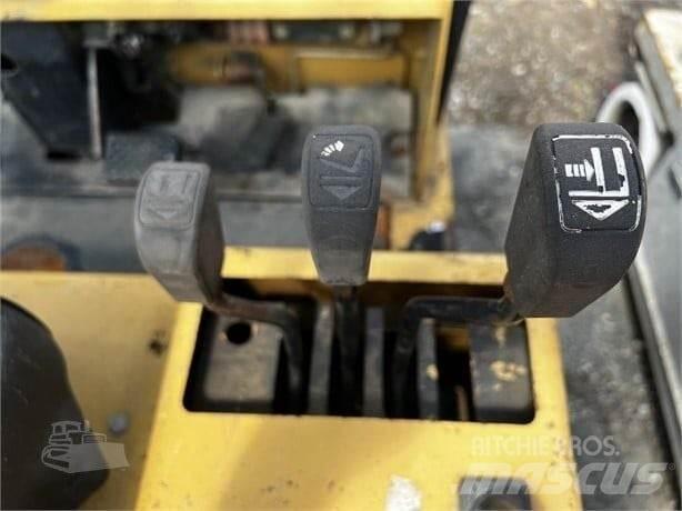 CAT T50D Sonstige Baumaschinen