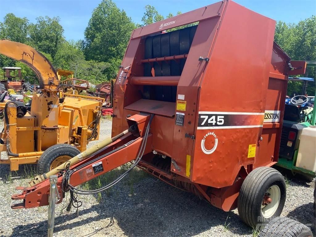 Hesston 745 Sonstige Baumaschinen