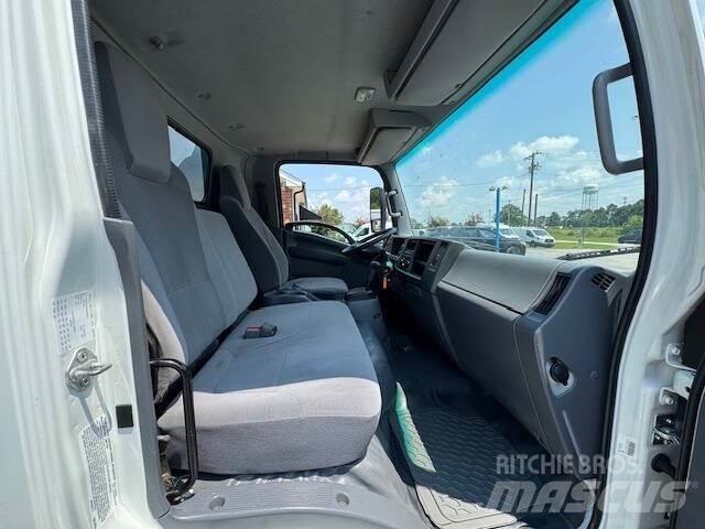 Isuzu NPR Sonstige Baumaschinen