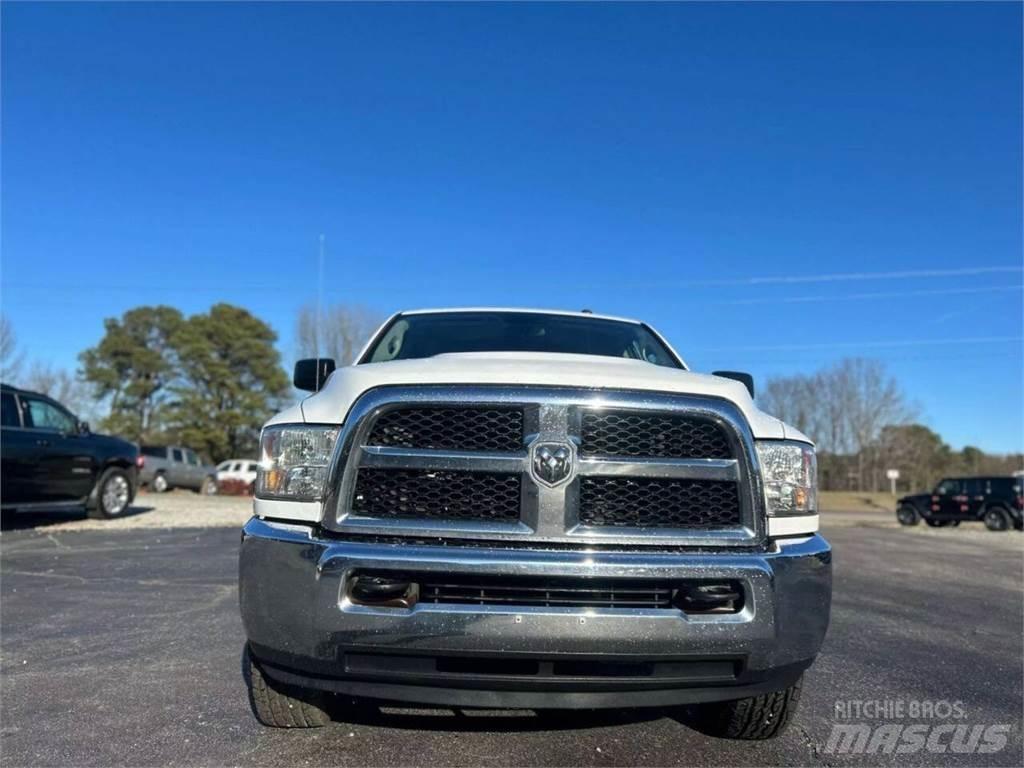 RAM 2500 Andere