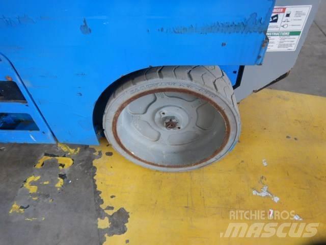 Genie GS2032 Scheren-Arbeitsbühnen