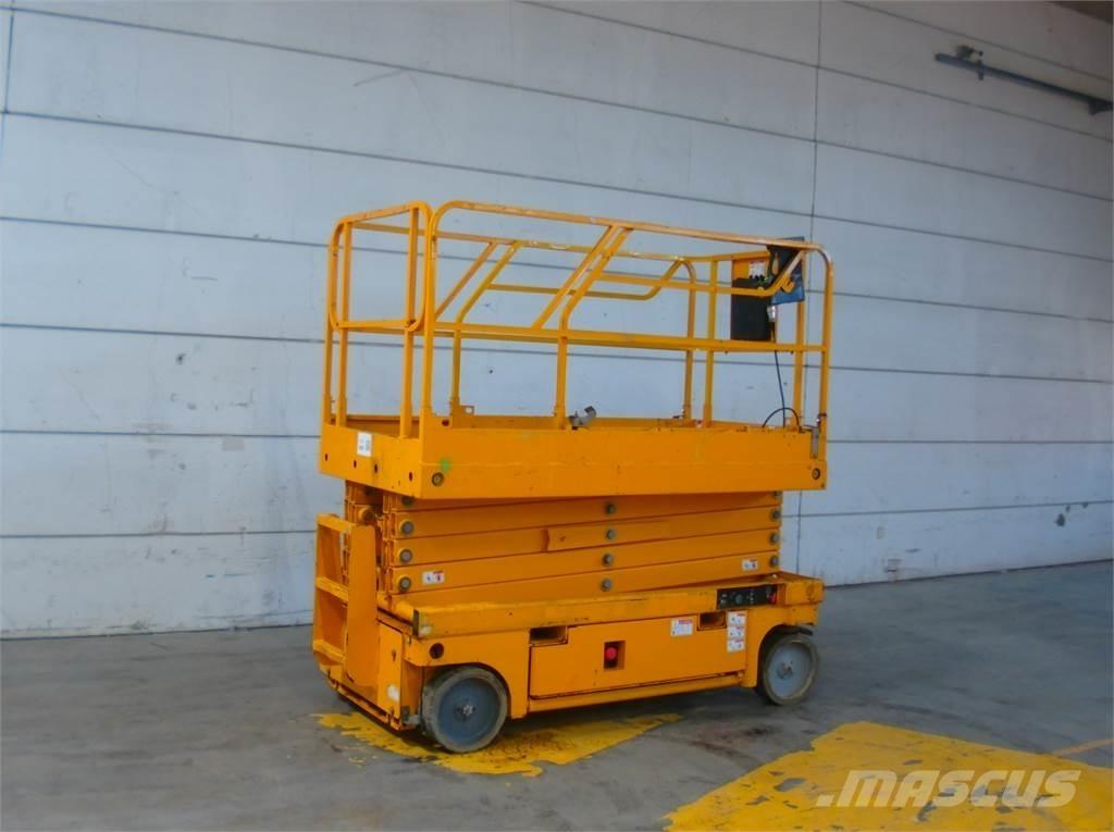 Haulotte Compact 12 Scheren-Arbeitsbühnen