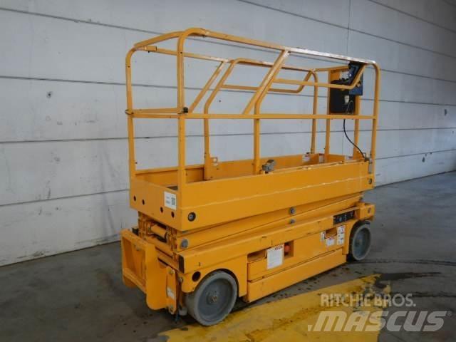 Haulotte Compact 8CU Scheren-Arbeitsbühnen