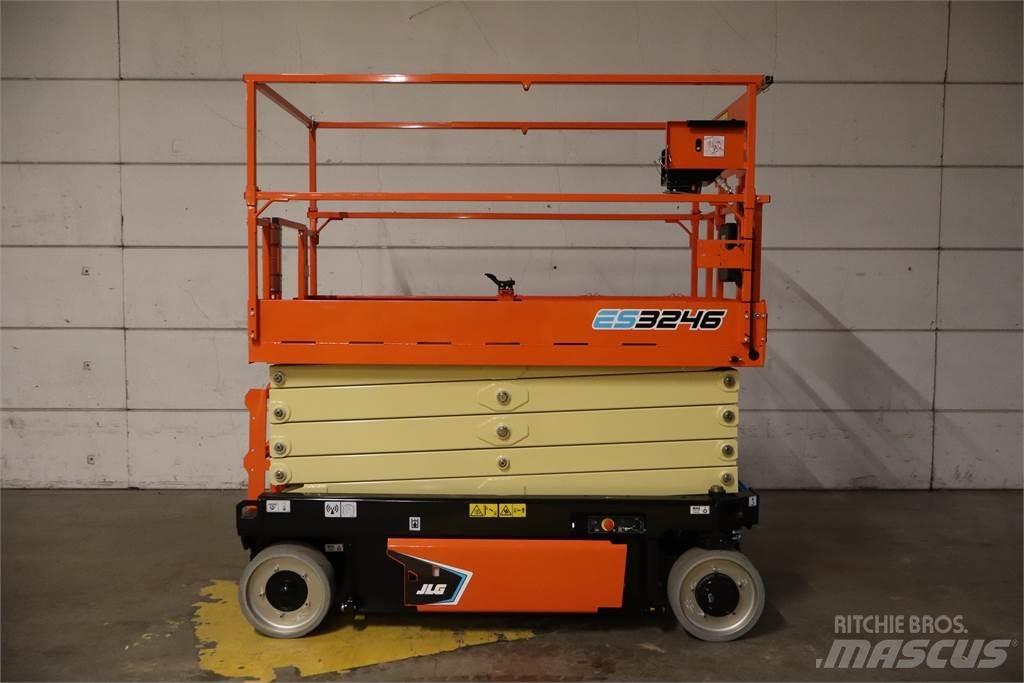 JLG 3246ES Scheren-Arbeitsbühnen