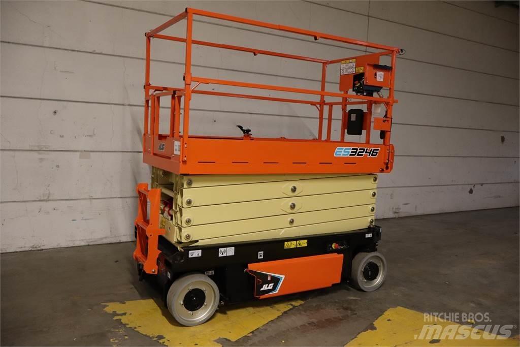 JLG 3246ES Scheren-Arbeitsbühnen