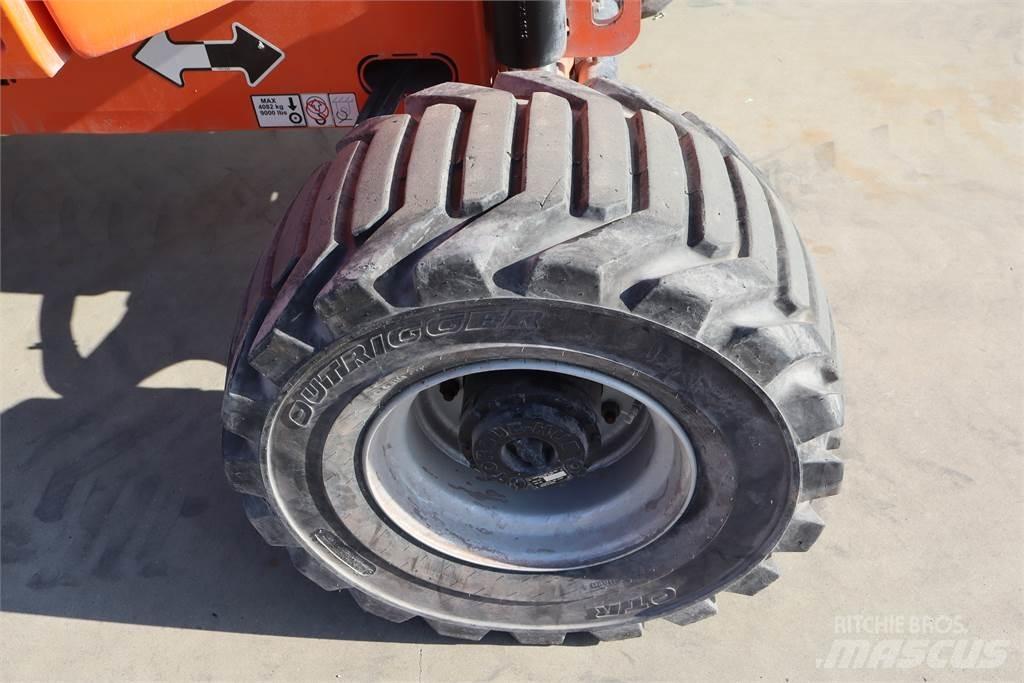 JLG 520AJ Gelenkteleskoparbeitsbühnen