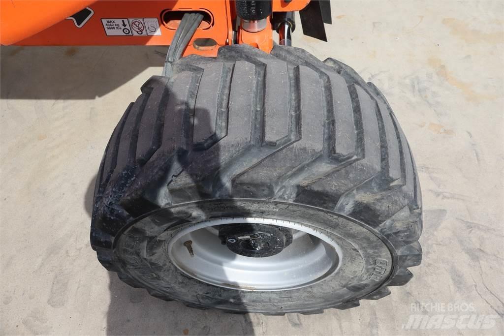 JLG 520AJ Gelenkteleskoparbeitsbühnen