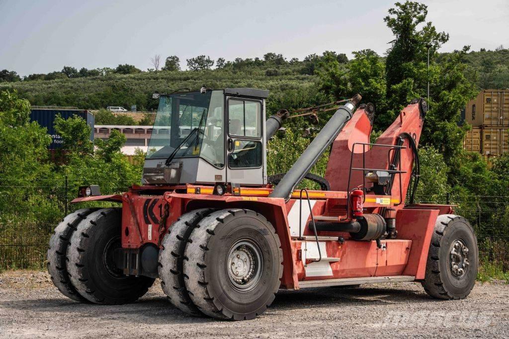Kalmar DRF450-60S5 Reach-Stacker