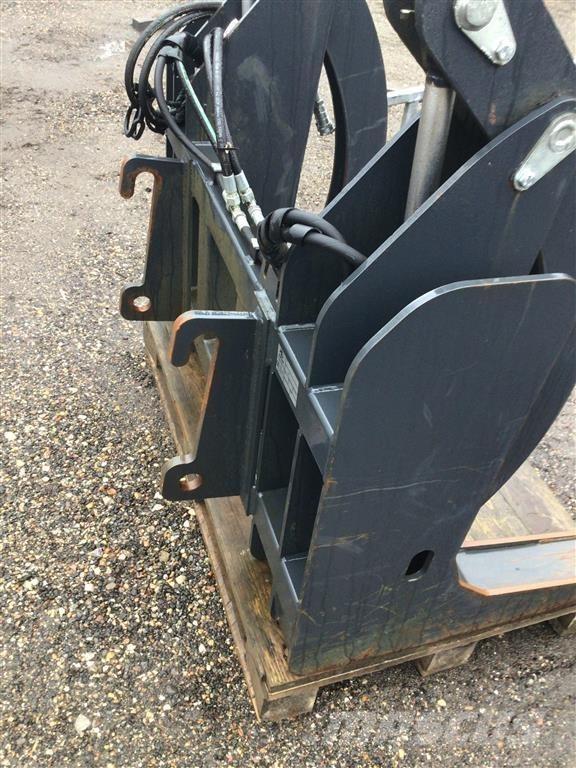  - - - IT-2 Harvester