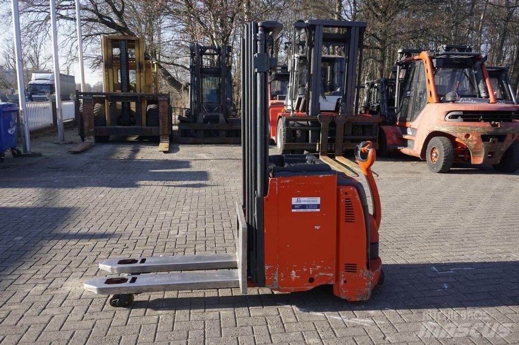 Linde D12 Deichselstapler