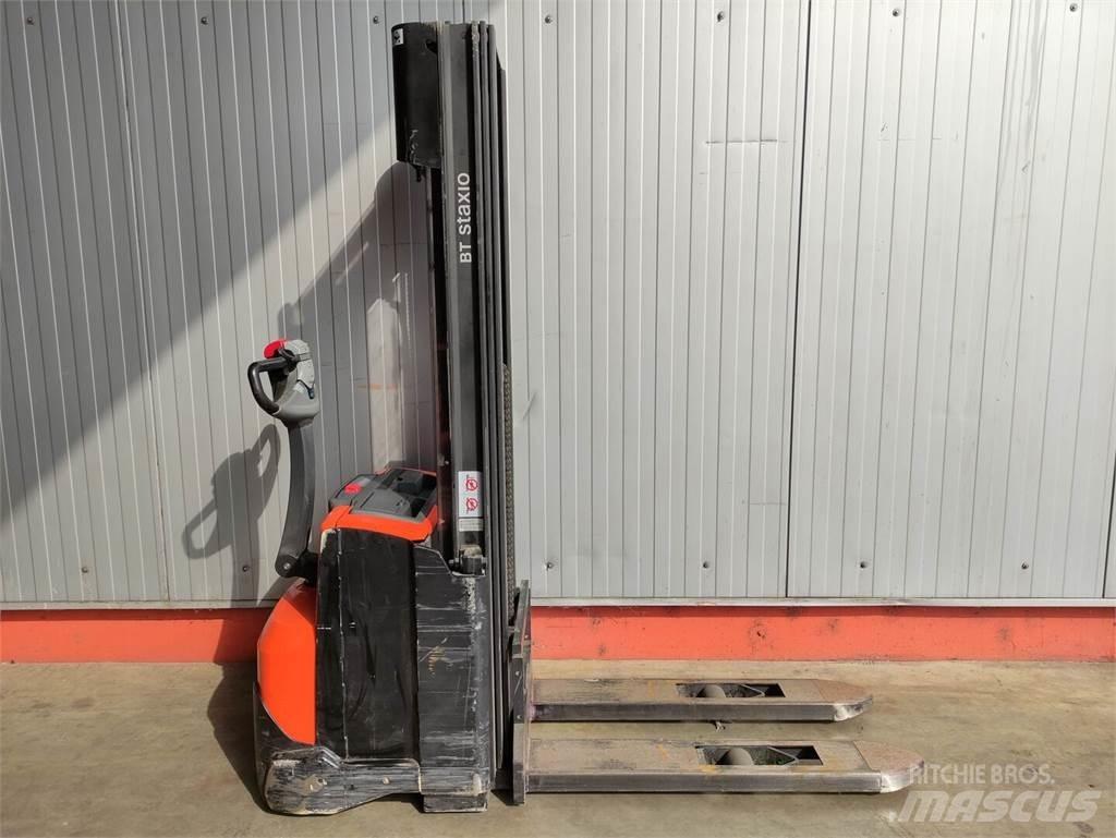 BT SWE120 Deichselstapler