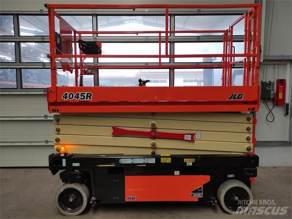 JLG 4045R Scheren-Arbeitsbühnen