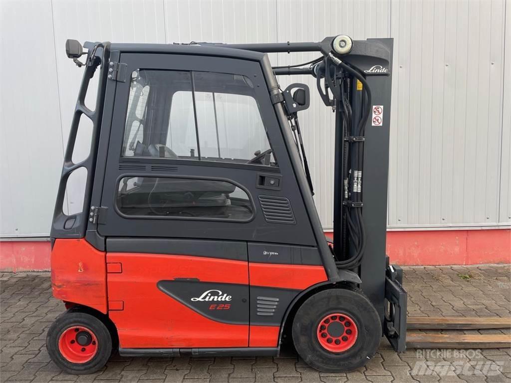 Linde E25-01-387 Elektrische heftrucks