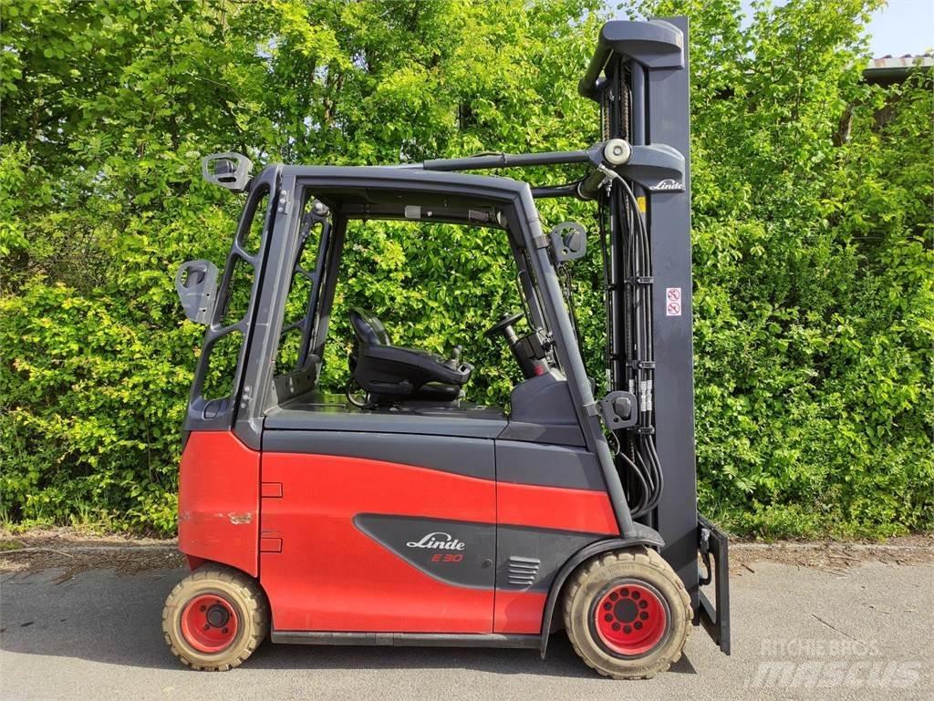 Linde E30HL-01/600-387 Elektrische heftrucks