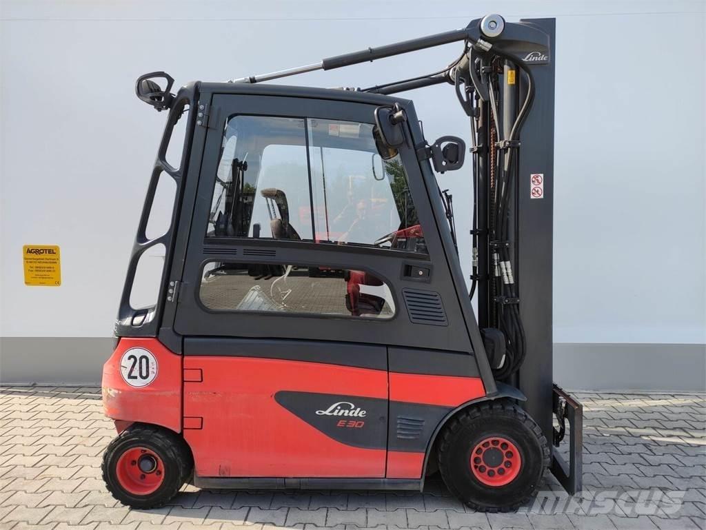 Linde E30L/387 (LACK NEU) Elektrische heftrucks