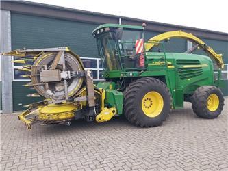 John Deere 7700