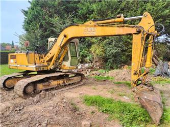 Liebherr R900