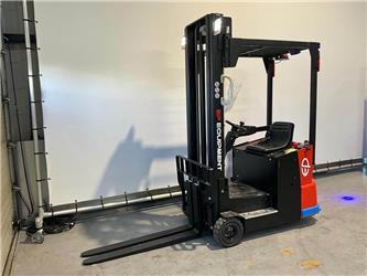 EP EFS101 heftruck