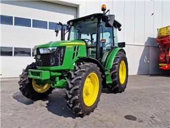 John Deere 5075E