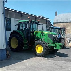 John Deere 6135M