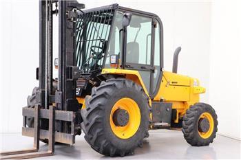 JCB 930