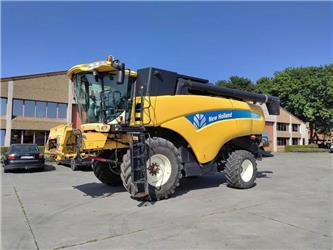 New Holland CX 760