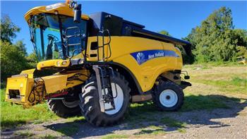 New Holland CX 8050