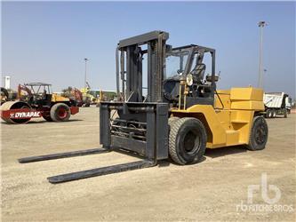 Komatsu FD150-6