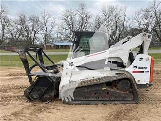 Bobcat T870