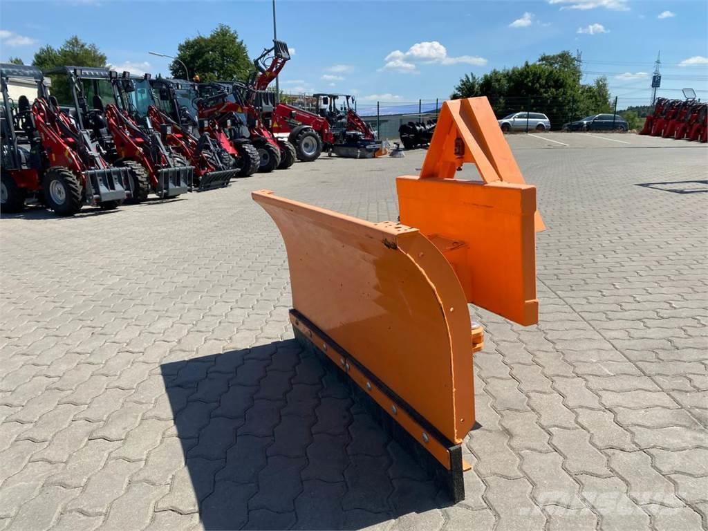  Zagroda 1,30m Schneeschilde und -pflüge