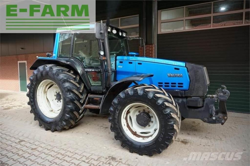 Valtra 8550 hitech Traktoren