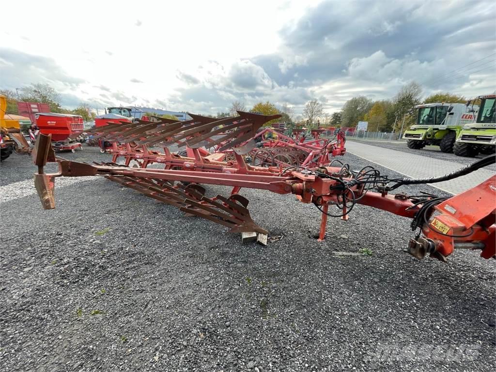Kuhn Vari Timer 6H +Packer-Combi Wendepflüge