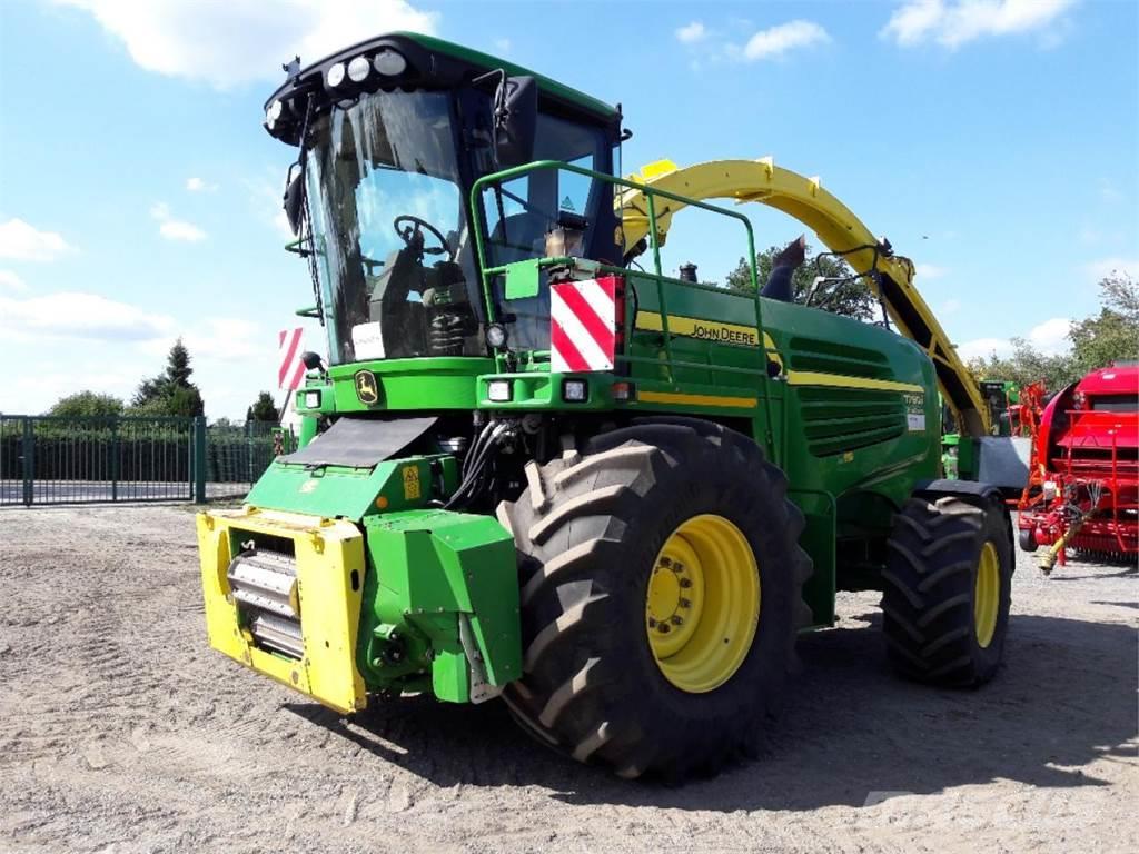 John Deere 7780i NIR SENSOR Selbstfahrende Häcksler