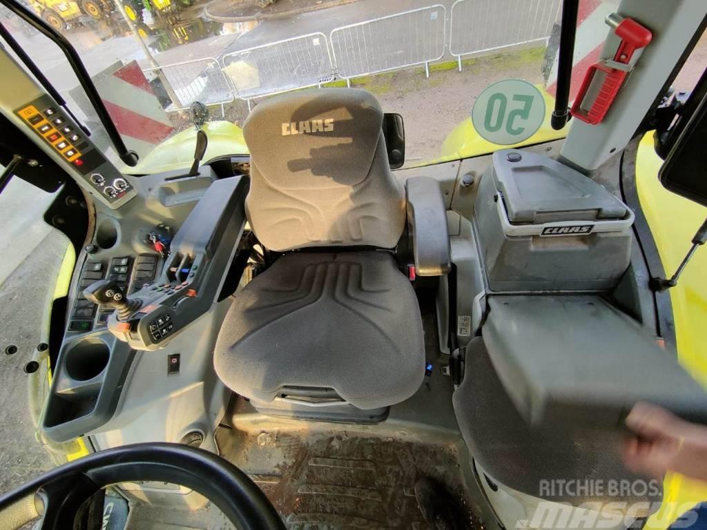 CLAAS Axion 830 Cmatic Traktoren