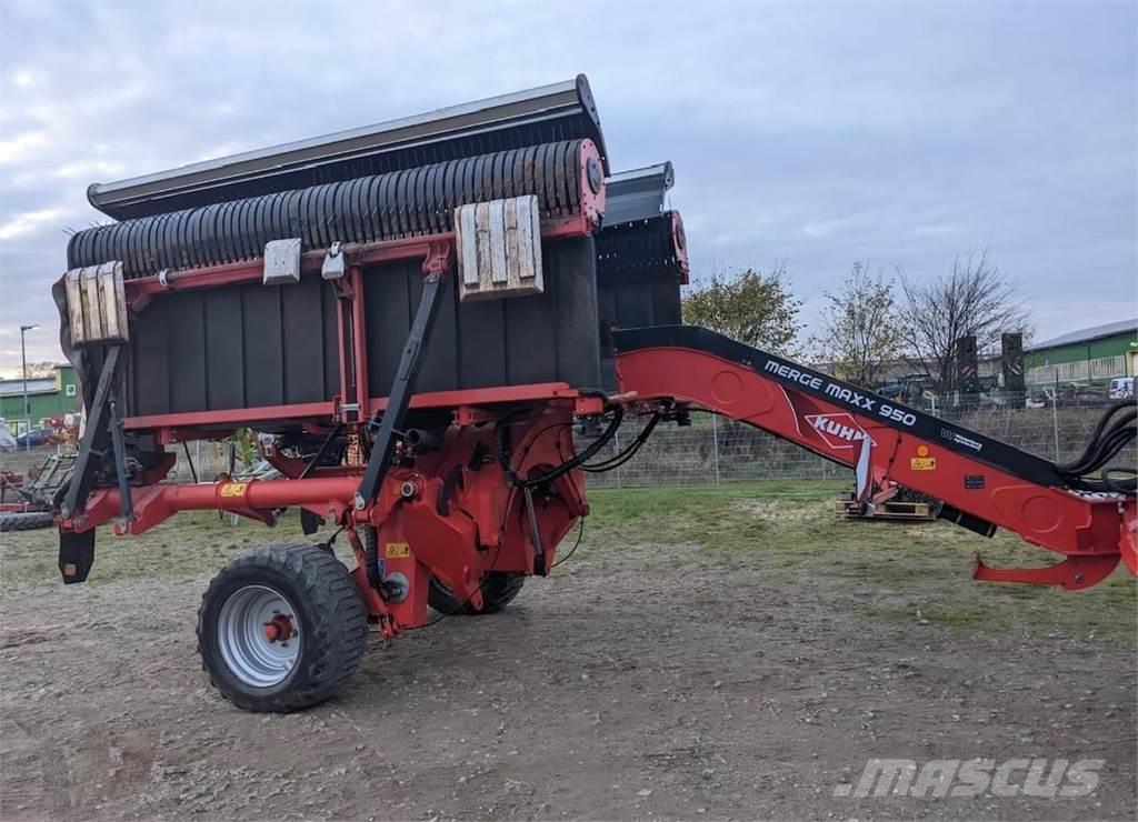 Kuhn Merge Maxx 950 Bandschwader Schwader