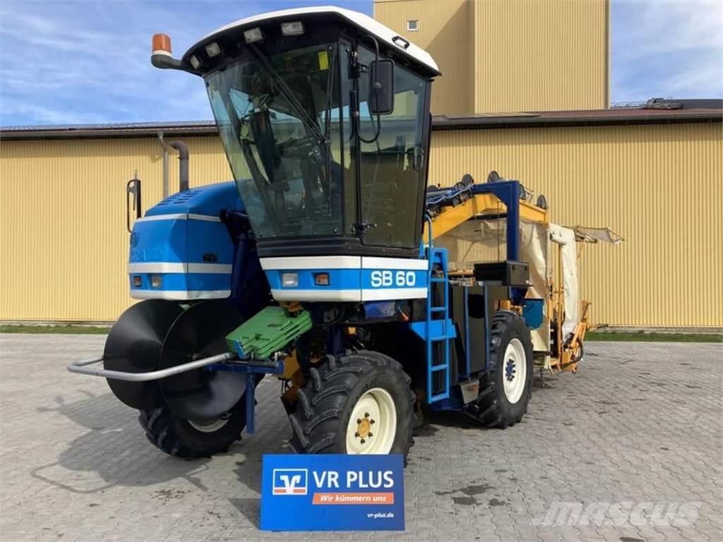New Holland SB 60 + KIRPY SPARGELVOLLERNTER Feldhäcksler