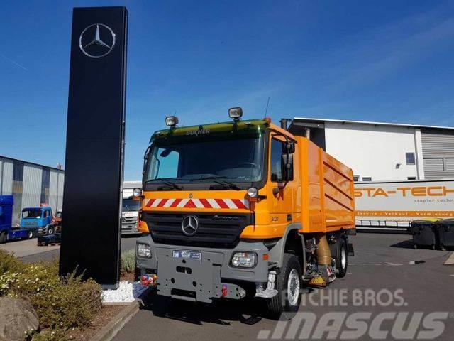 Mercedes-Benz Actros 2032 A 4x4 Bucher STKF 9500 Airport Kehrmaschine