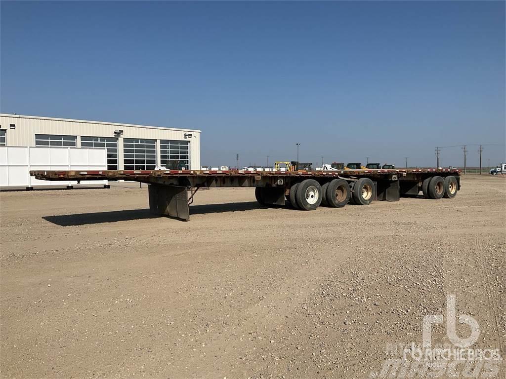 Lode King 32 ft Super B-Train Flatbed/Dropside semi-trailers