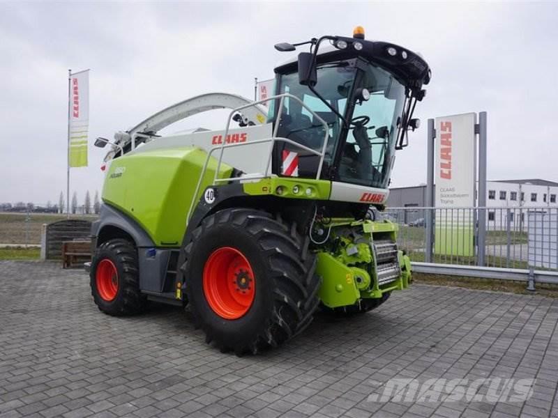 CLAAS JAGUAR 850 Selbstfahrende Häcksler