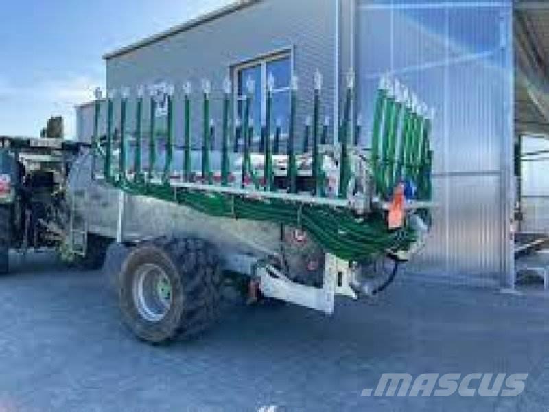 Farmtech Condor Schleppschuhverteiler Aktion Mineraldüngerstreuer