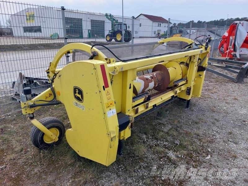 John Deere 630C Zubehör Selbstfahrende Häcksler