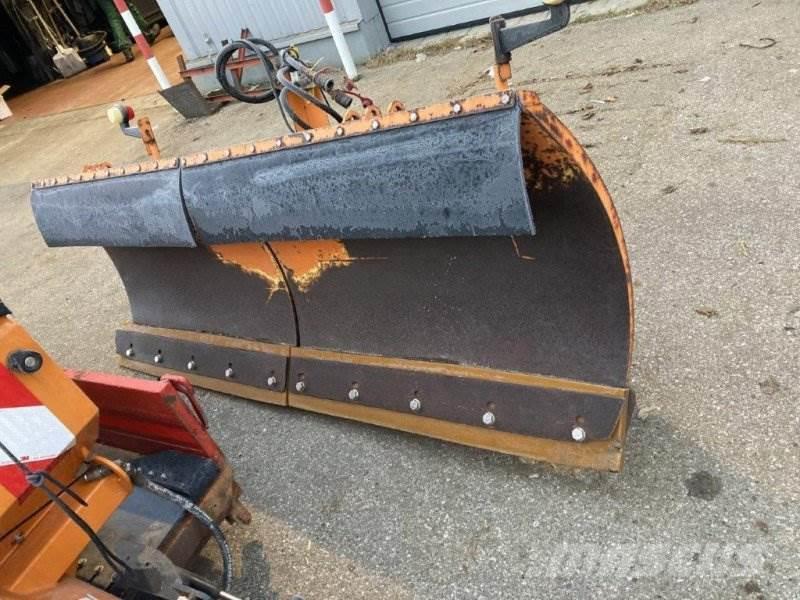  Kronberger T II 88 Schneeschilde und -pflüge